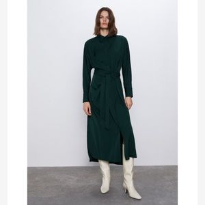 🆕✨ SATIN EFFECT MAXI DRESS